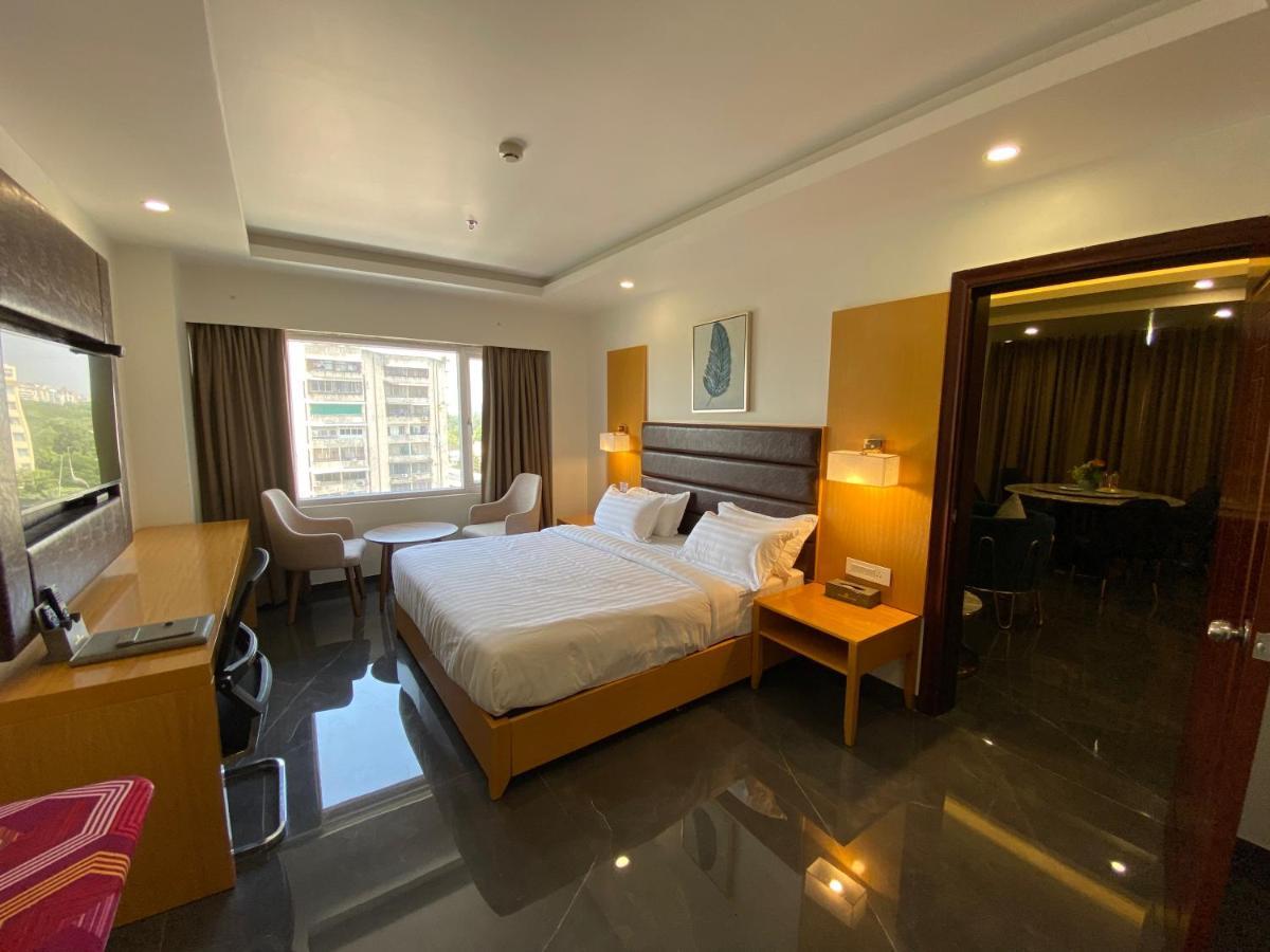 Apricot Hotel , Ahmedabad Esterno foto